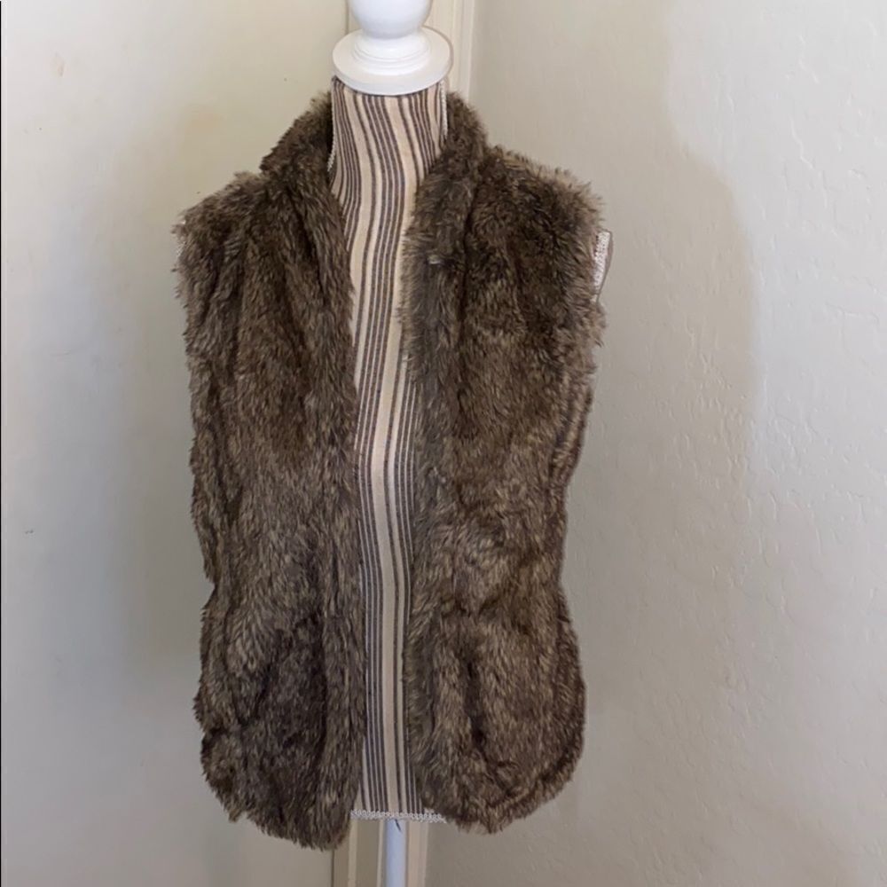 Sebby Brown Sleeveless Faux Fur Open Style Mixed Media Knit Back Vest Boho